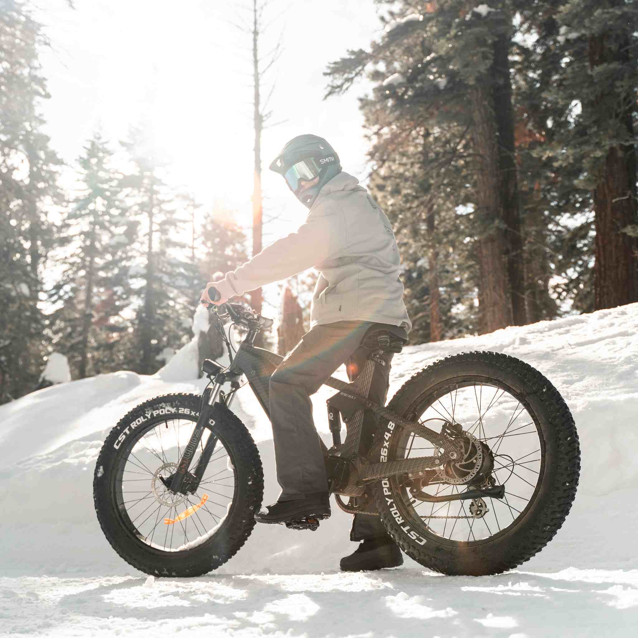 Erleben Sie den winterlichen Fahrspaß mit dem Himiway Cobra E-Bike