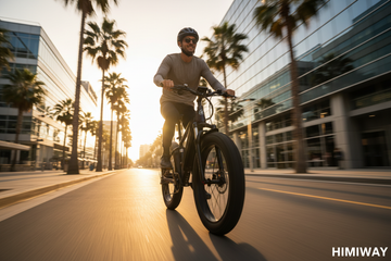 Wie hält man als Anfänger das Gleichgewicht auf einem E-Bike?